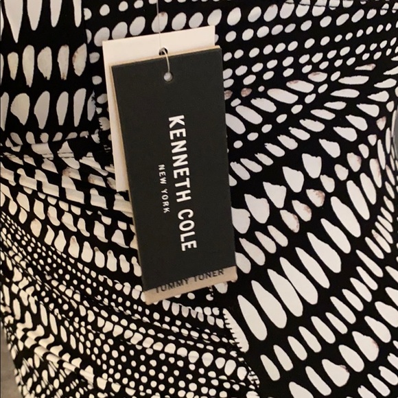 Kenneth Cole One Piece Swimwear by Kenneth Kole - Picture 4 of 7